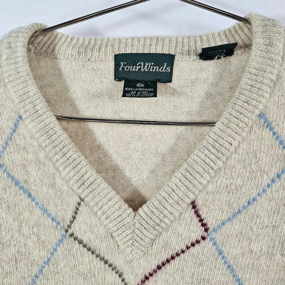 Vintage Four Winds 100% Lambswool V-neck Argyle Sweater Size Medium